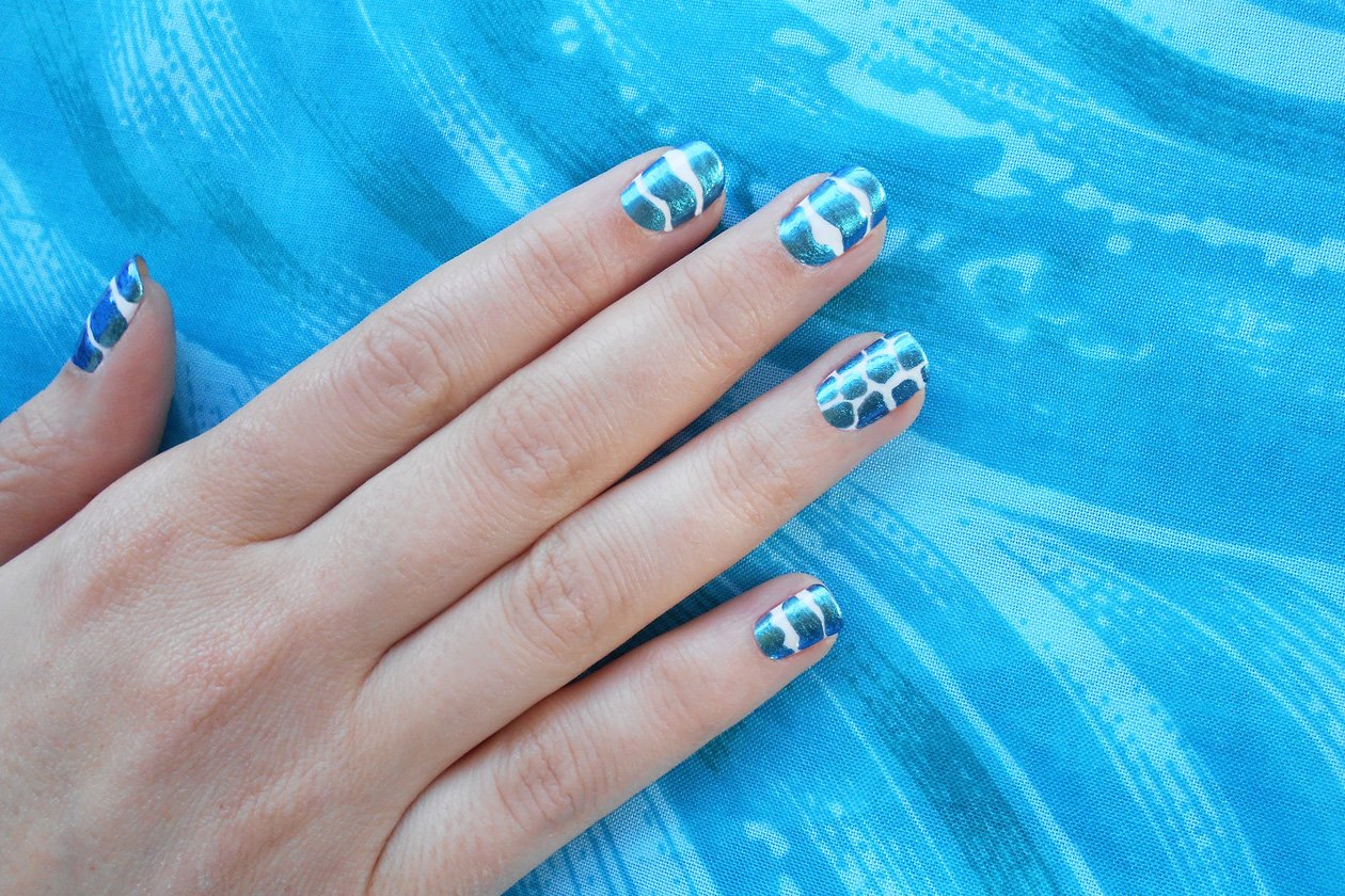 08 DestinationFiji nailart