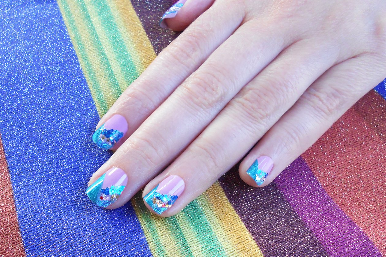 10 ShimmeringSummer nailart