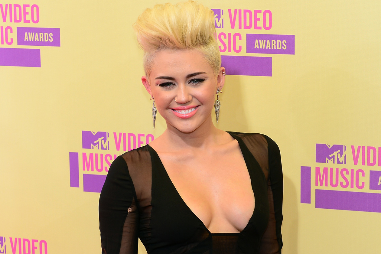 Volume hair agli MTV Video Music Awards di Los Angeles (settembre 2012)