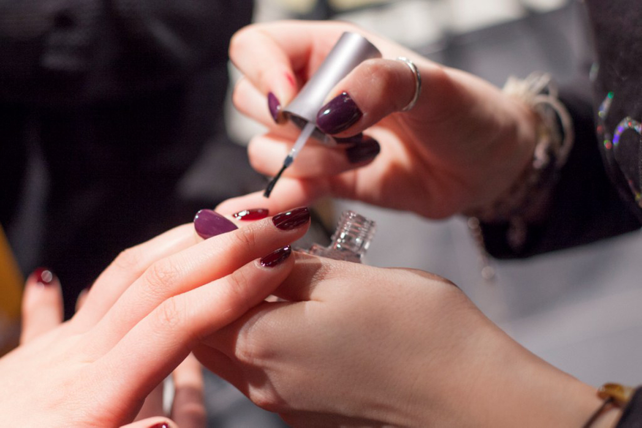 1. Morgan Taylor  Tinte decise per la manicure dell’inverno 2013 (DSquared2)