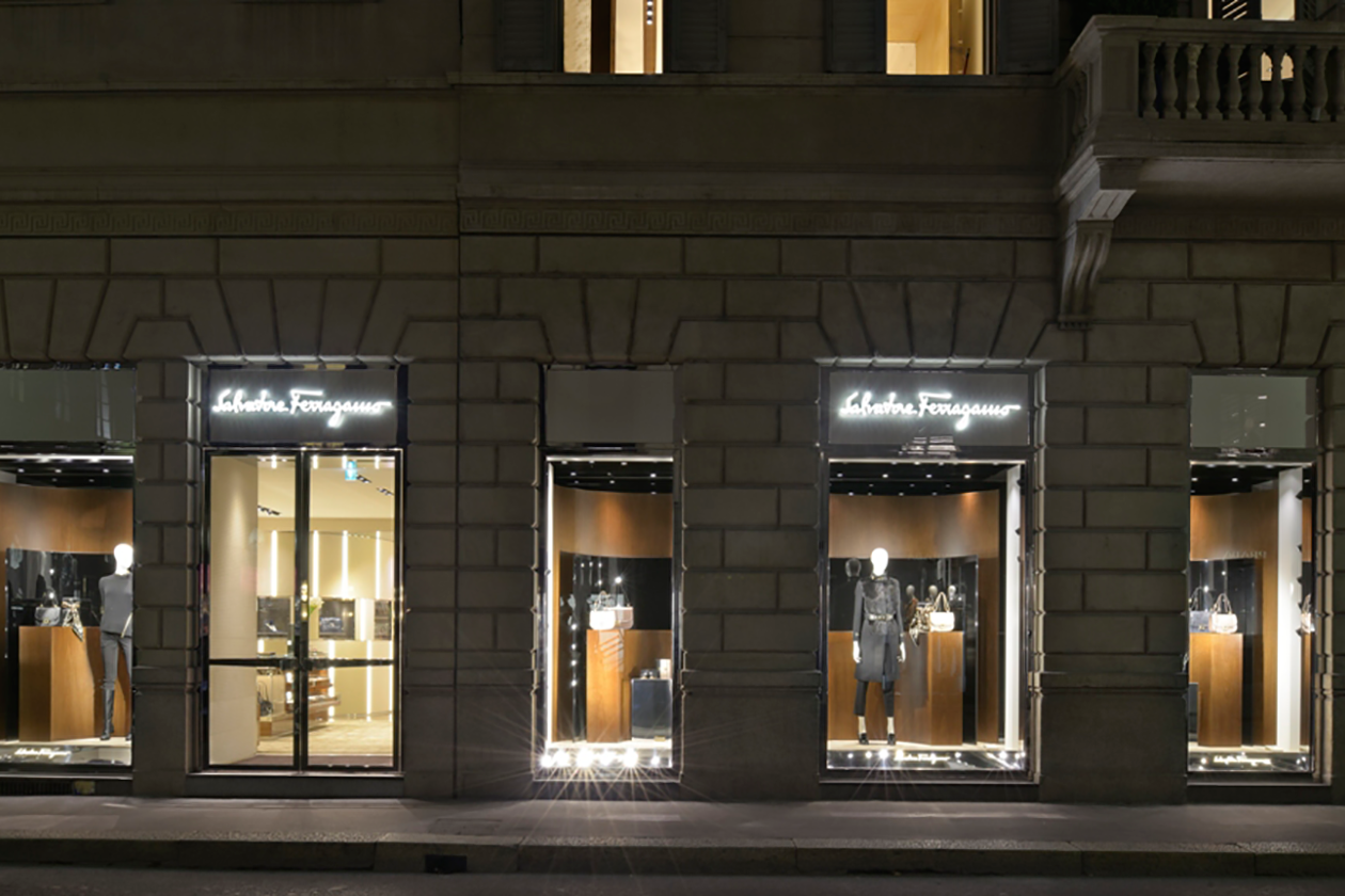 Salvatore Ferragamo Boutique Donna Milano