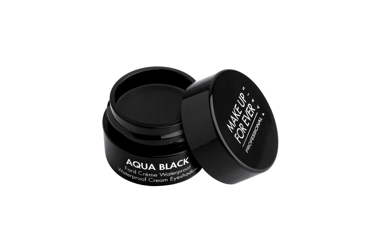 AQUA BLACK MUFE