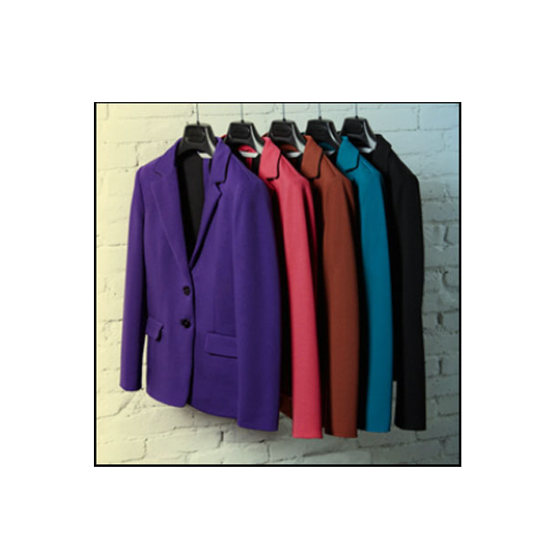 Marella lancia la Smart Jacket con Milla Jovovich