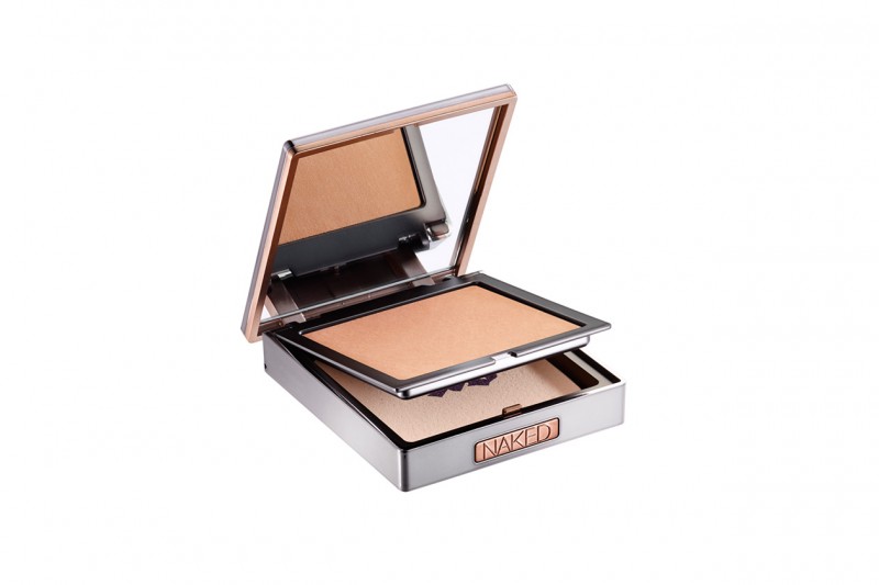 Per un effetto seconda pelle, invece, c’ è la Naked Skin Ultra Definition Pressed Finishing Powder di Urban Decay