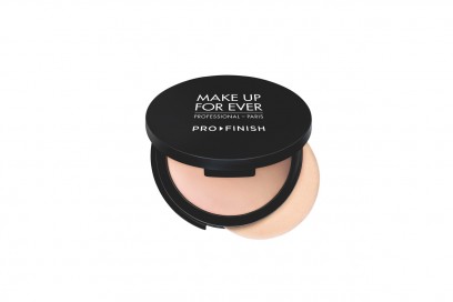 Regala un incarnato perfetto il Pro Finish di Make Up For Ever