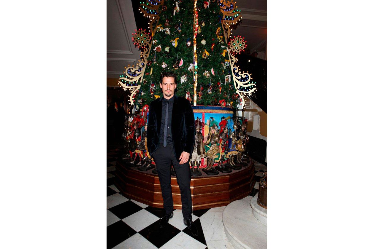 Claridge’s Christmas Tree By Dolce & Gabbana SAM WEBB