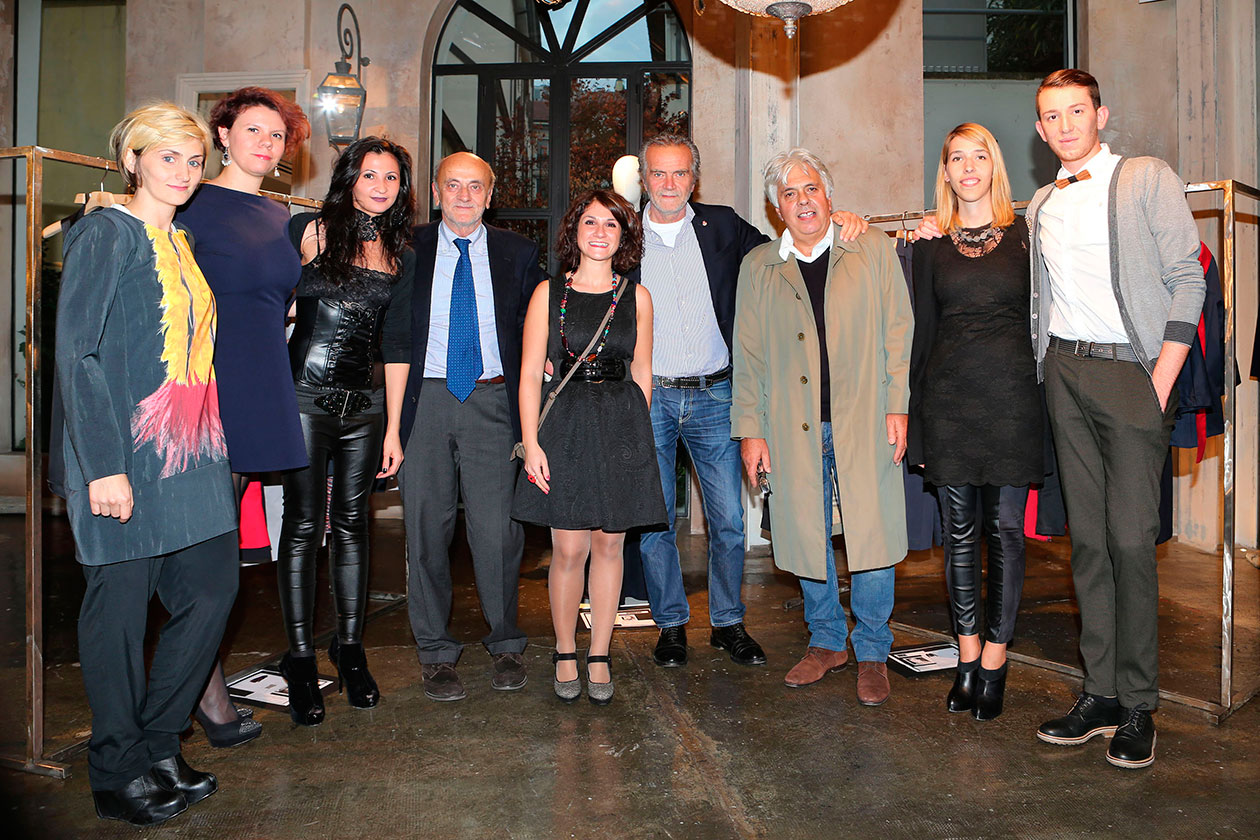 Marghetita Binotti Marianna Peracchi Ariola Krakulli Stefano Pivato(Rettore) Valentina Cardullo Massimo Berloni(Presidente CEO Arcadia) Bernardo Valli (direttore master) Lisa Venerucci Leonardo Danzi