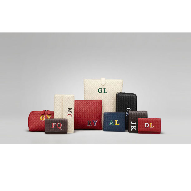 Bottega Veneta: il progetto Initials arriva anche in boutique