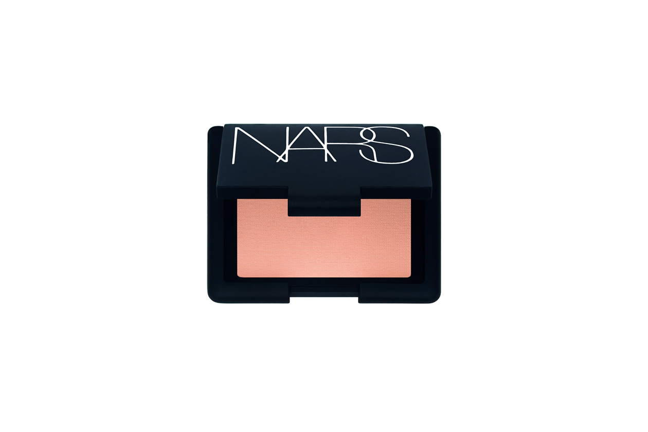 nars luster