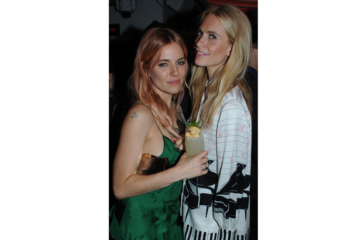 siennamillerpoppydelevingne