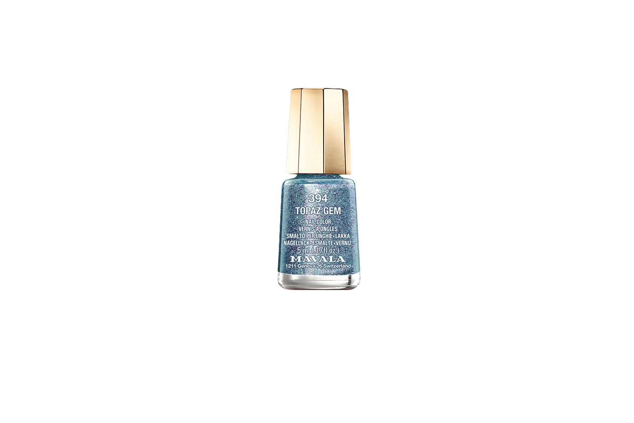 Beauty Frozen Nails la couleur topaz gem est un bleu topaze