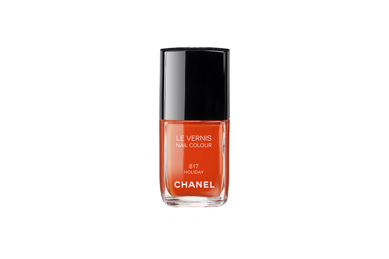 Chanel Le Vernis Nail Colour 617 Holiday 13ml