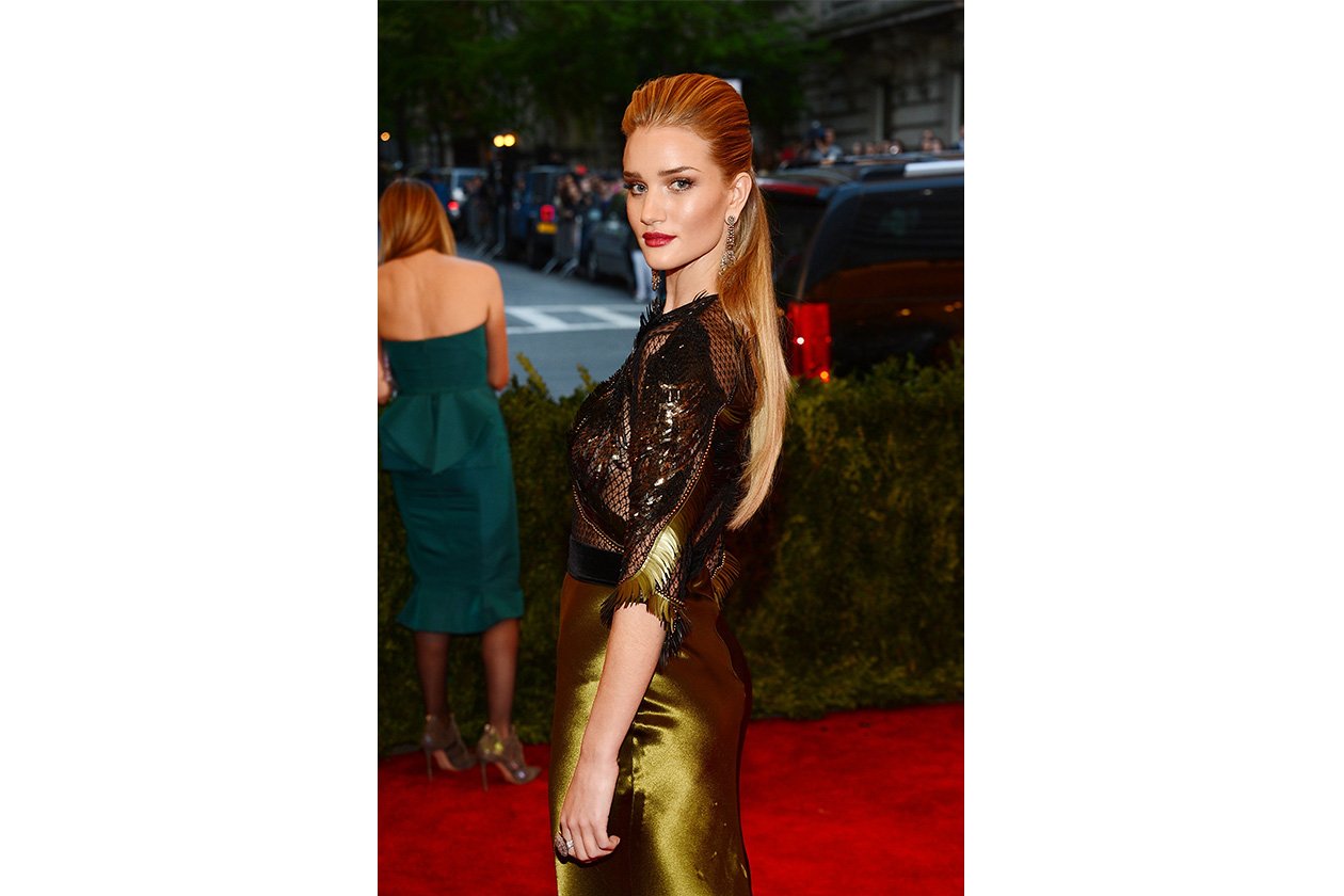 Beauty Rose Huntington Whiteley 168210374 10