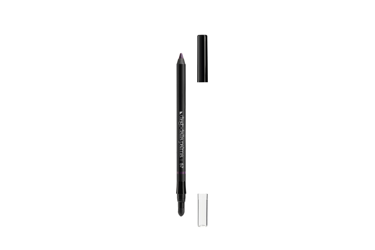 Il Liquid Waterproof Eye Pencil 57 rende più profondo lo sguardo