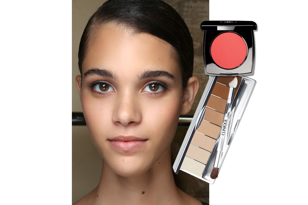 BLUSH APRICOT E OMBRETTI NUDE: dalla sfilata di Cividini. Make up: Clinique – Chanel