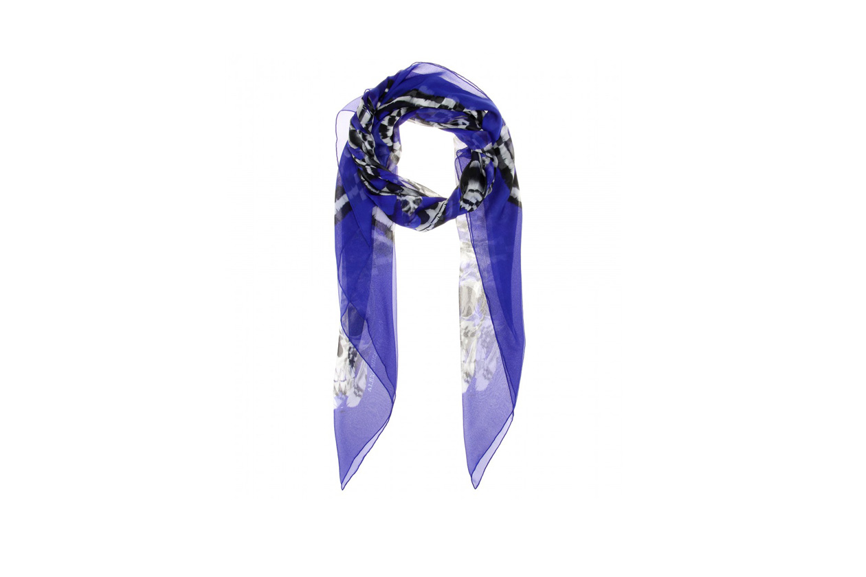 P00095757 Feather Circle printed silk chiffon scarf STANDARD