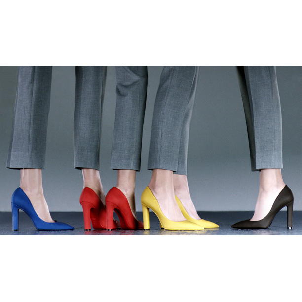 Bally presenta le décolleté idrorepellenti