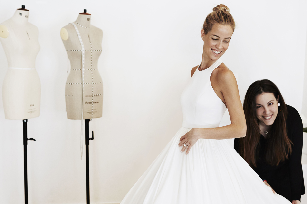 Mary Katrantzou presenta il suo primo abito da sposa