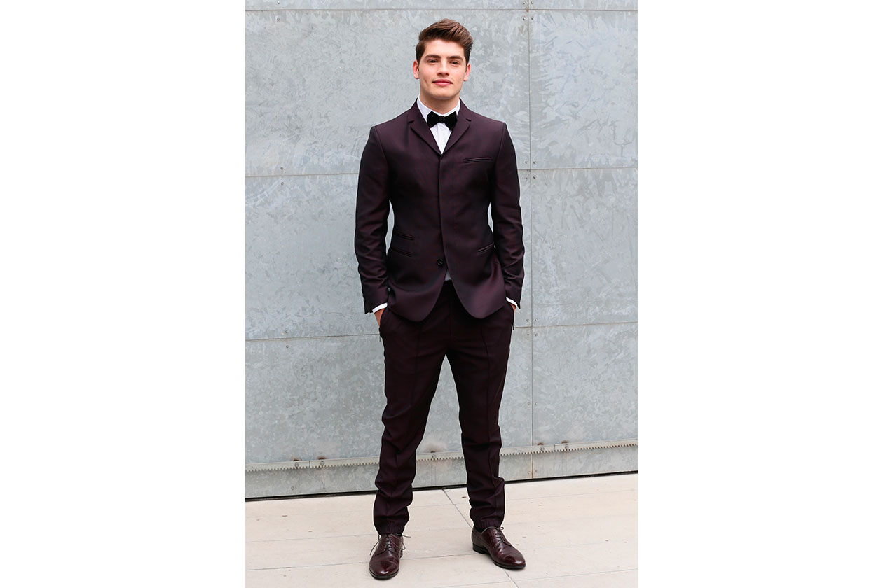 Gregg Sulkin da Emporio Armani