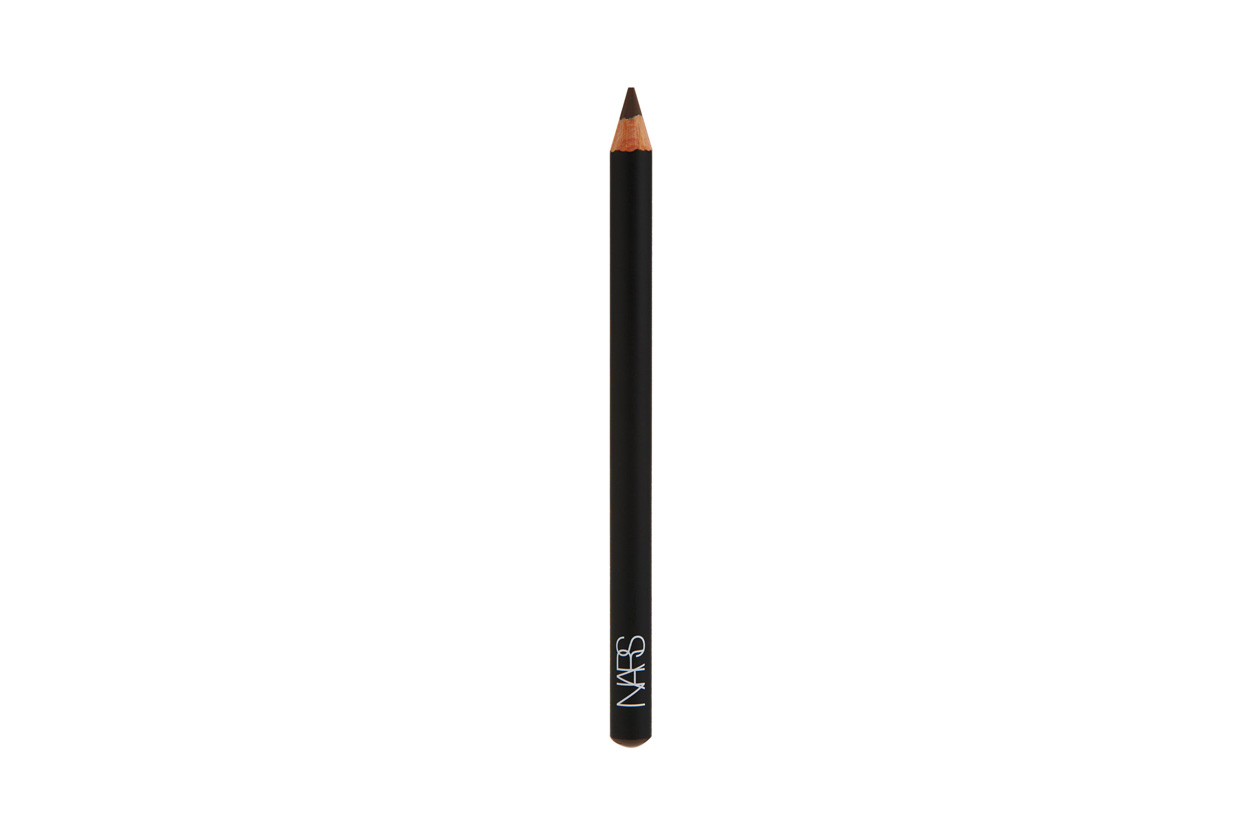 L’eyebrow pencil di Nars: una matita per definire le sopracciglia e disegnare lentiggini