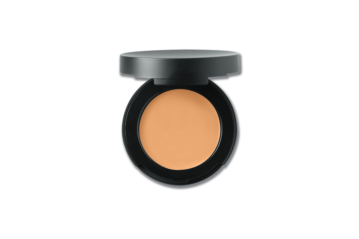 Pensati per le pelli più sensibili il BareMinerals Correcting Concealer in Medium