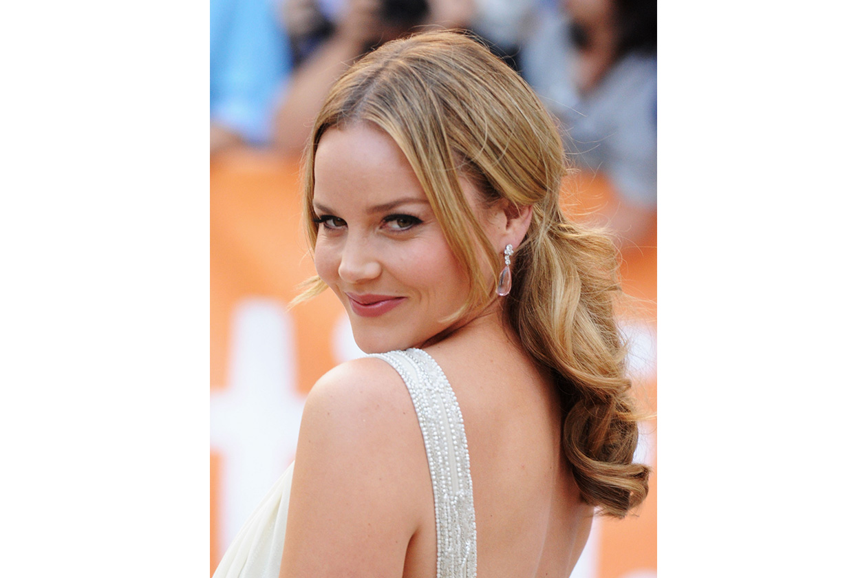 BEAUTY Abbie Cornish 124753378