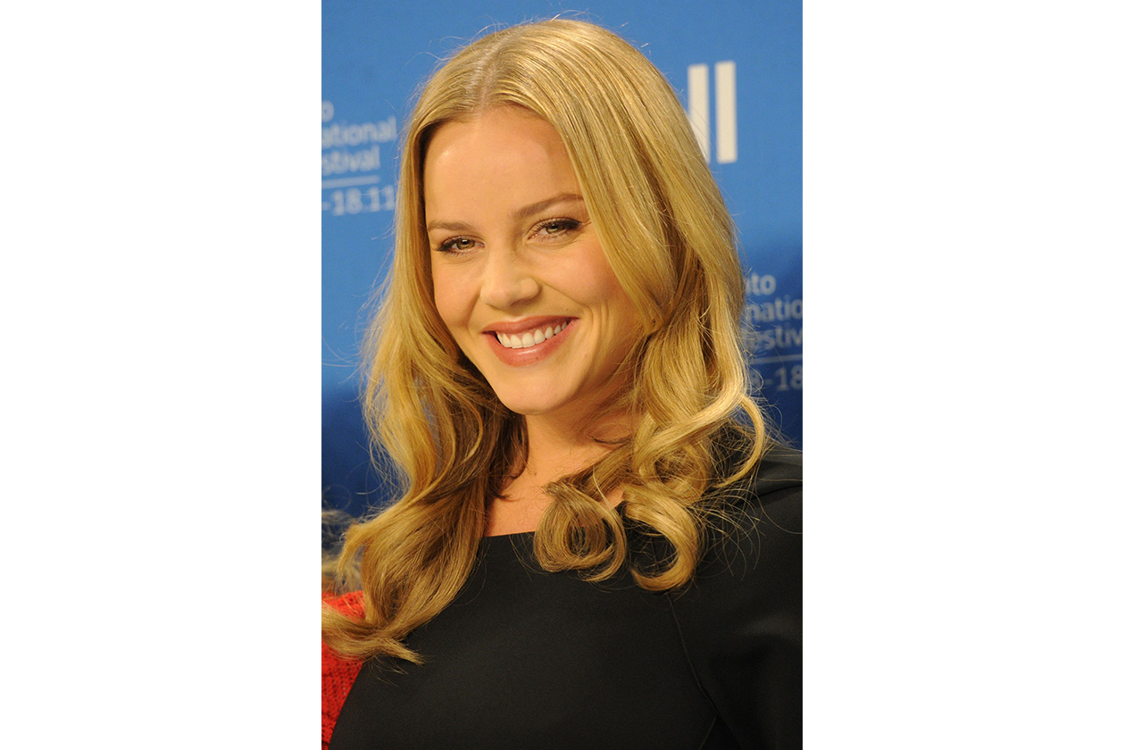 BEAUTY Abbie Cornish 124743885