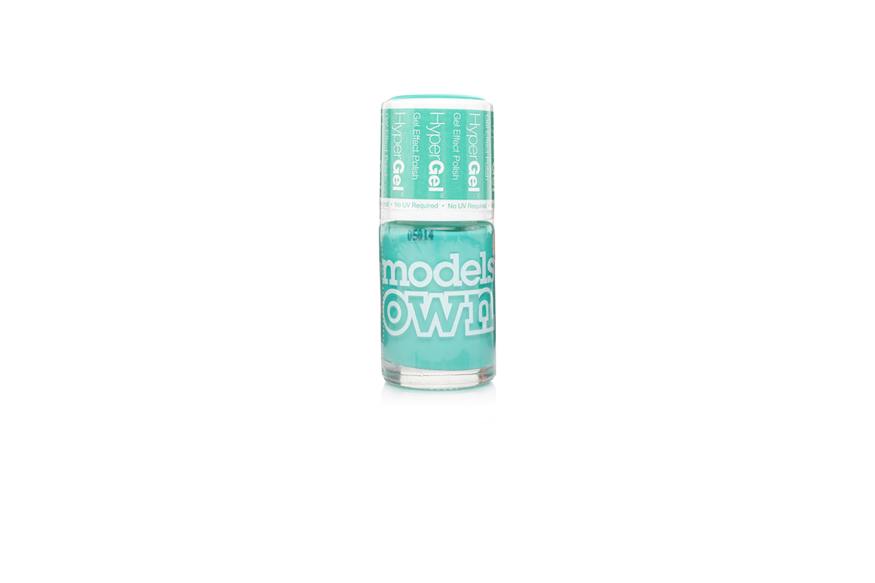 BEAUTY Smalti Neon models own Turquoise Gloss HyperGel