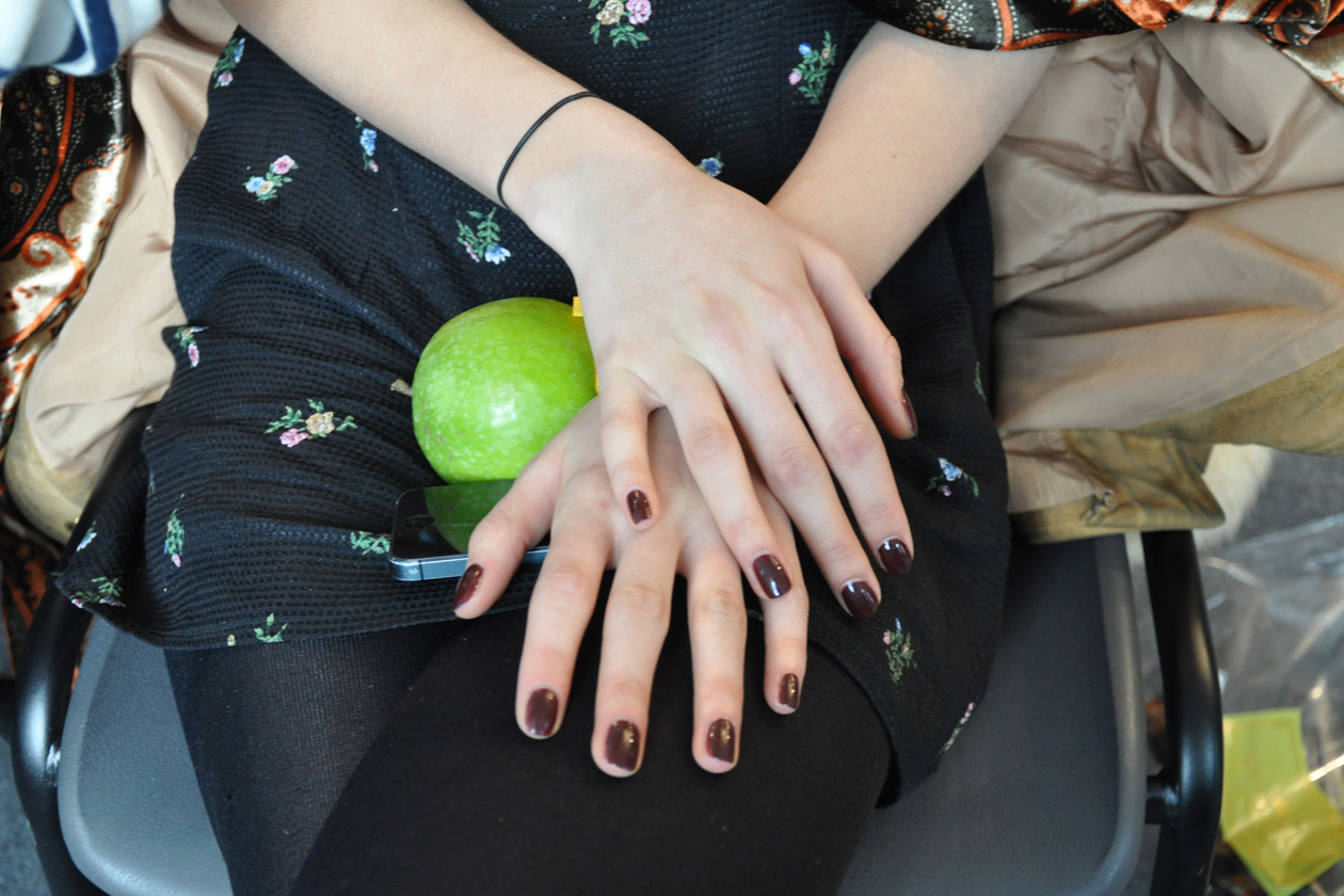 Nuance sul bordeaux per Etro