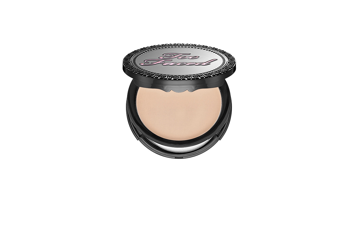 Too Faced Amazing Face Powder Foundation