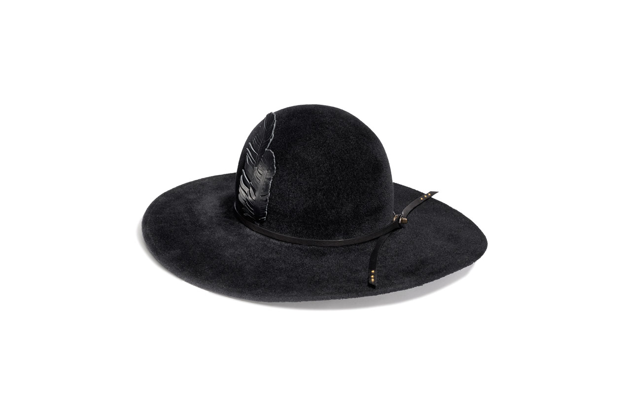 85515 Felt Hat w Leather Applique 230GBP