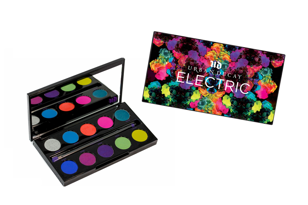 ELECTRIC MOOD: palette must have dell’estate 2014 è la Electric Pressed Pigment di Urban Decay
