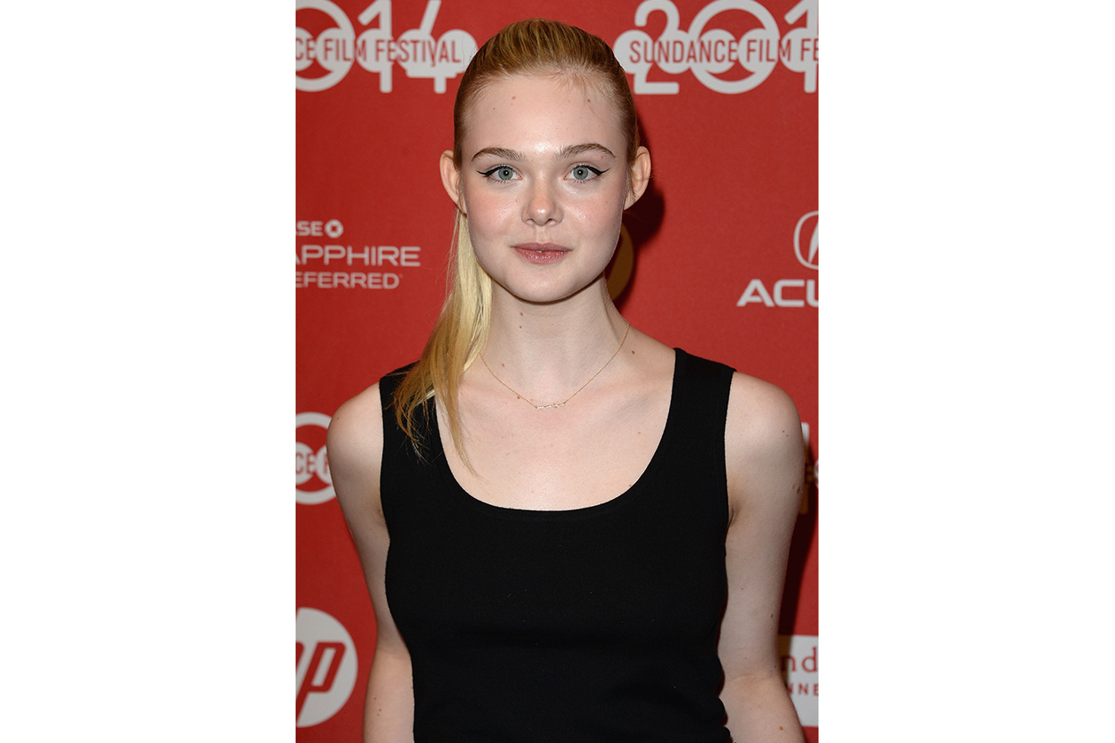 BEAUTY Capelli Biondi Elle Fanning 463648709