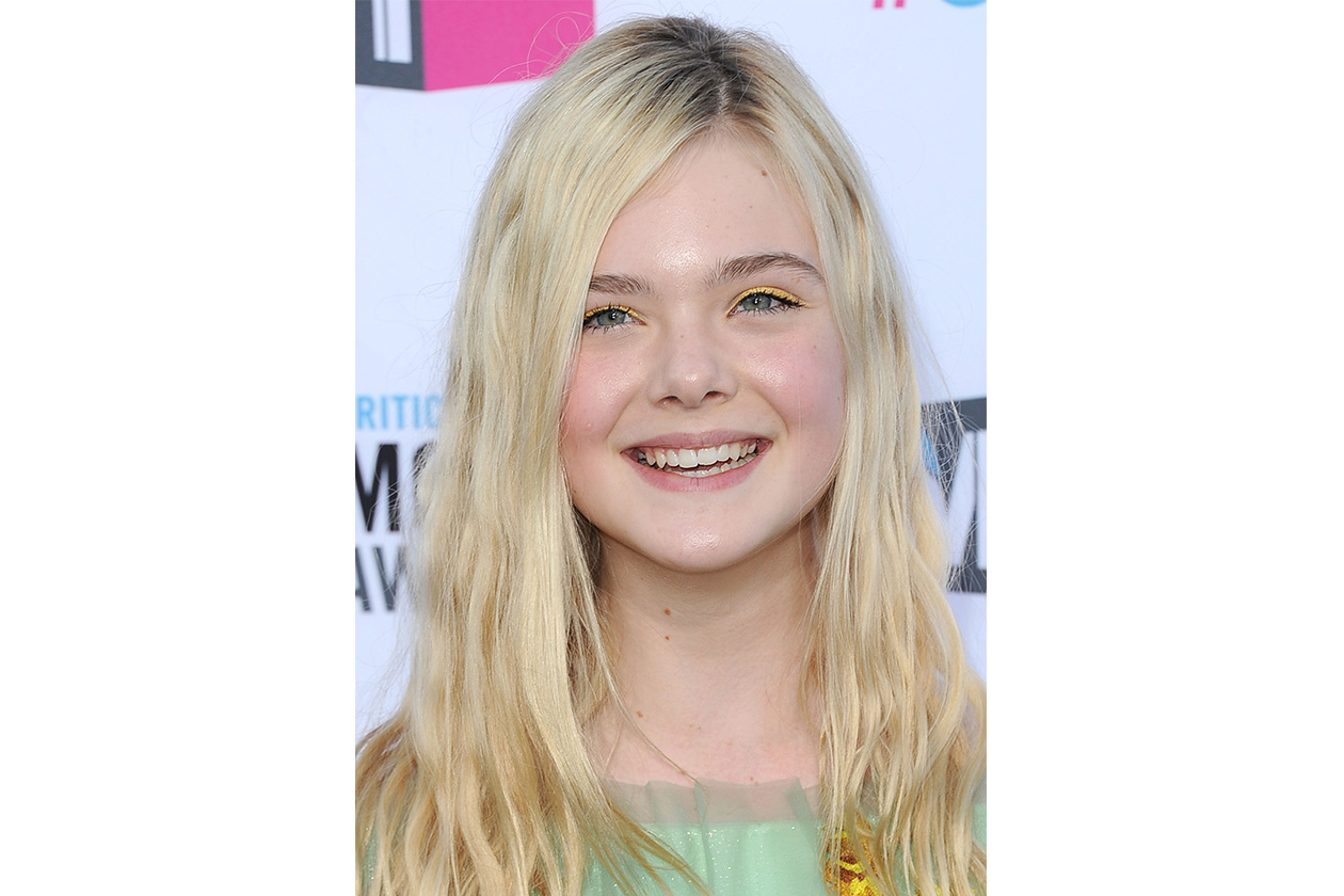 BEAUTY Capelli Biondi Elle Fanning 136900526