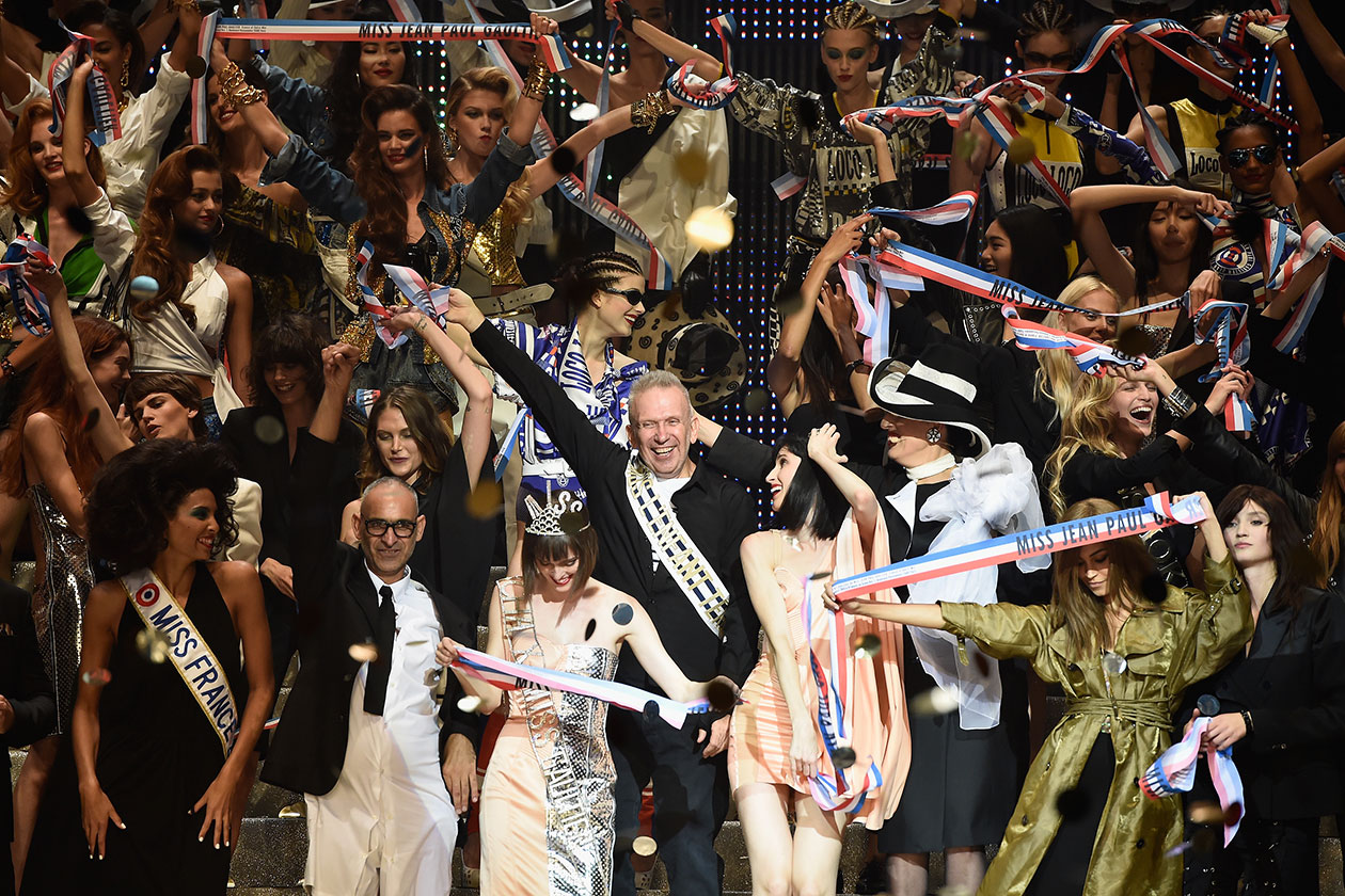 L’ultimo show prêt-à-porter di Jean Paul Gaultier a Parigi