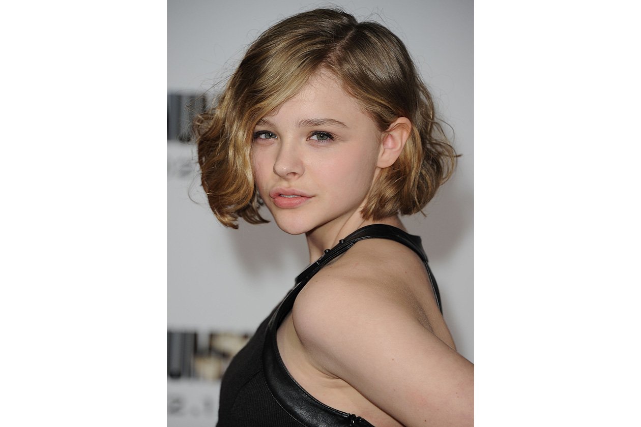 Chloë Grace Moretz: caschetto mosso