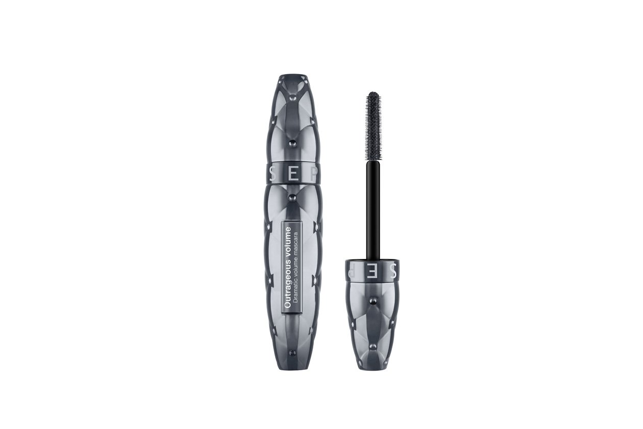 Sephora Grey Outrageous Volume Mascara