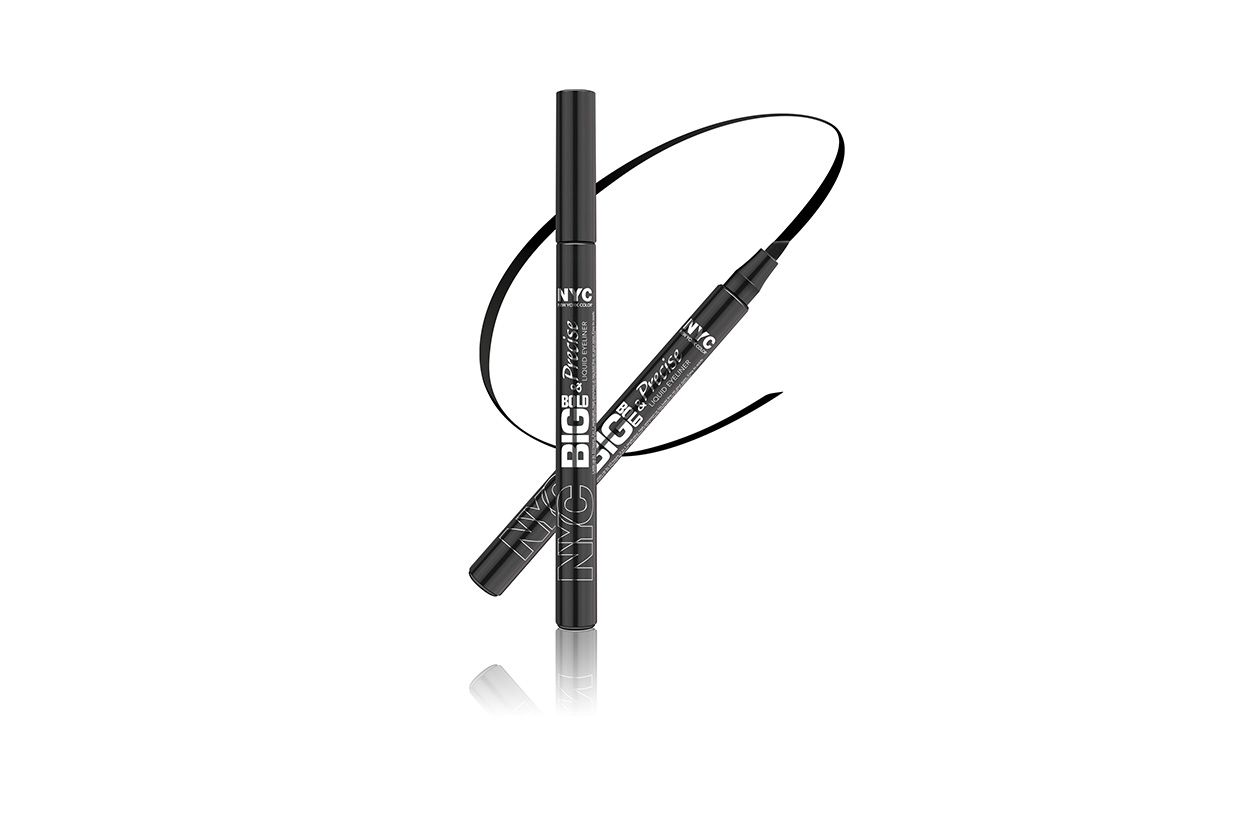 Trucco punk e chiodo: Big Bold Precise Eyeliner NYC