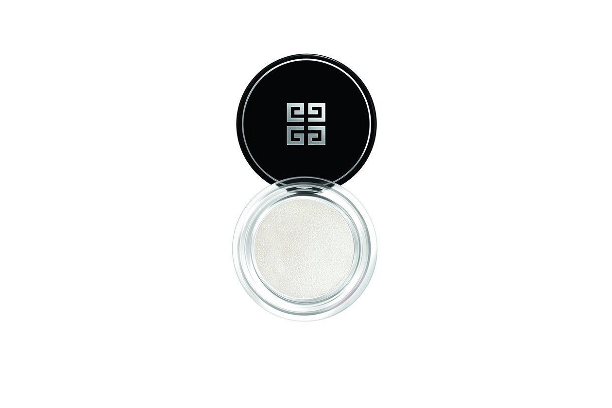 BEAUTY OCCHI DI GHIACCIO​ Make up occhi bianco Givenchy Ombre Couture 01