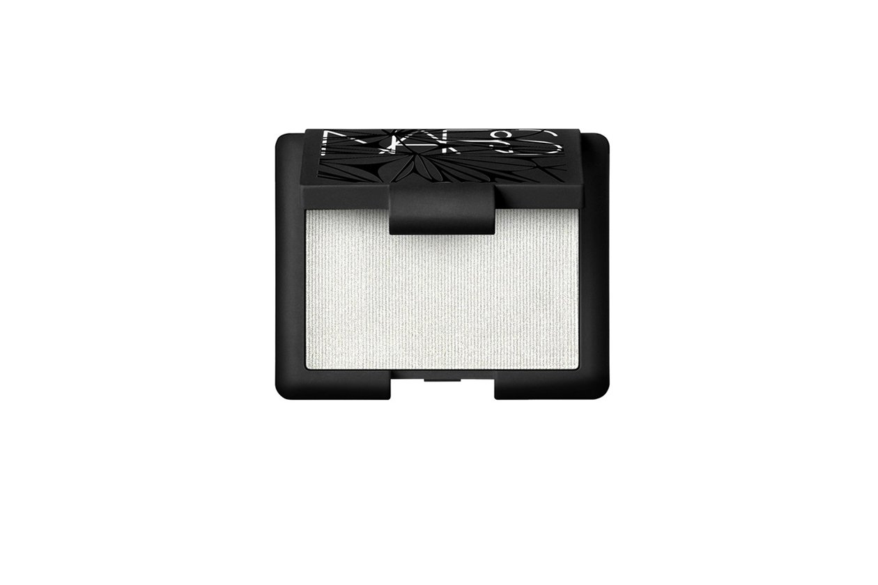 BEAUTY OCCHI DI GHIACCIO​ Make up occhi bianco Nars Hardwired Eyeshadow Opal Coast