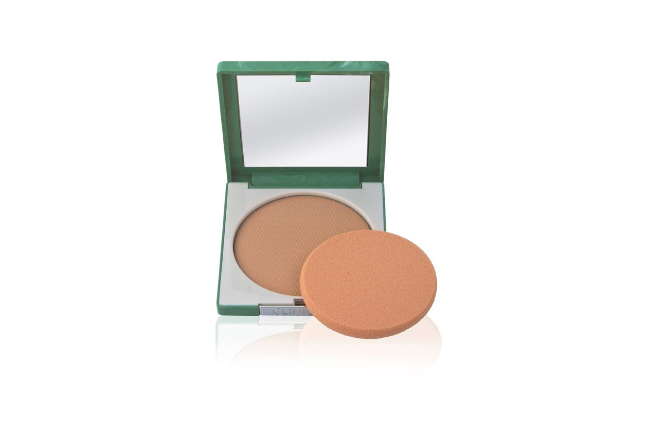 Ciprie viso: Clinique Stay-Matte Sheer Pressed Powder