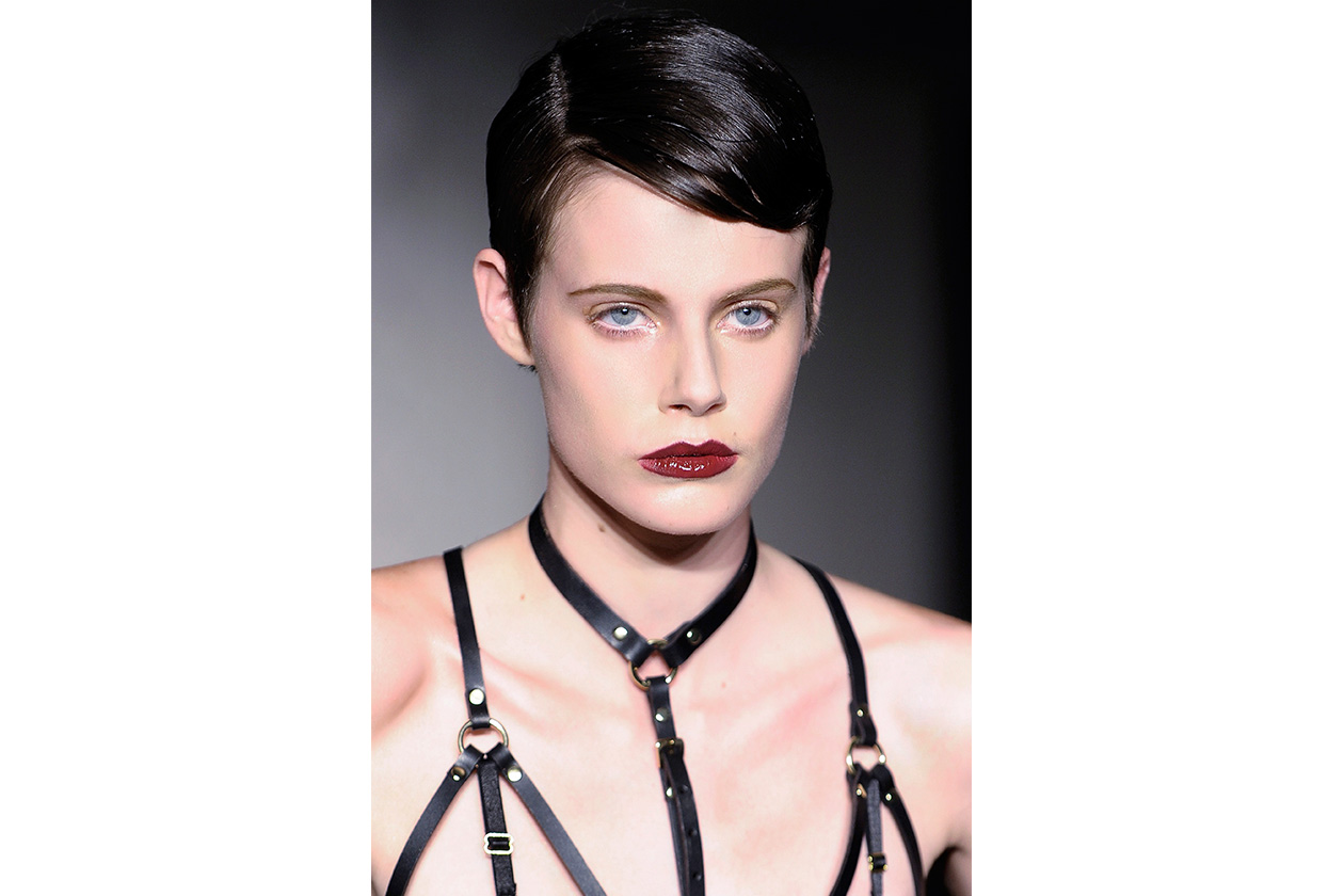 Pixie cut: la proposta di Zana Bayne