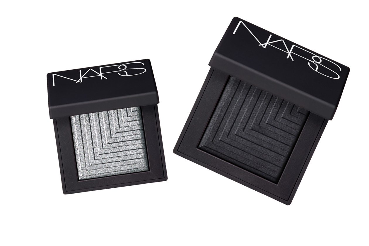 Trucco grigio e nero: Nars Dual Intensity Eyeshadow