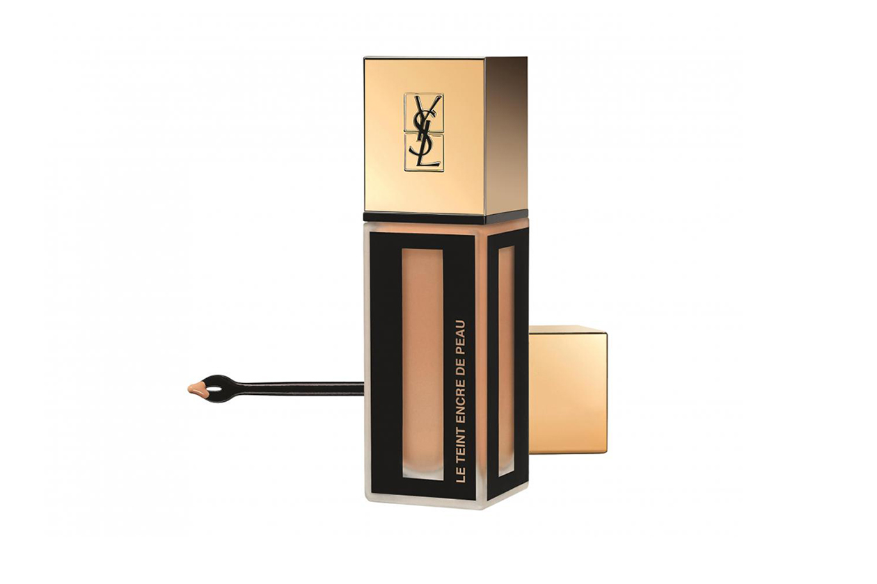 Beyoncé beauty look: Yves Saint Laurent Le Teint Encre de Peau