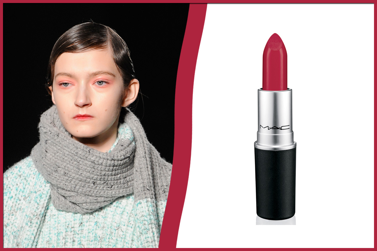 Jonathan Saunders – The Matte Lip Lipstick in Damn Glamorous di Mac Cosmetics