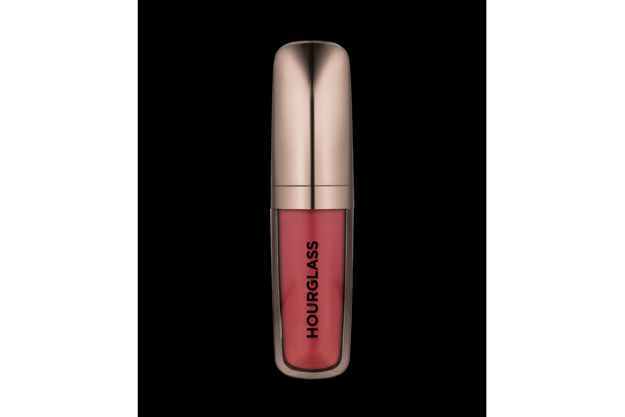 Rossetto rosso: Hourglass Opaque Rouge Liquid Lipstick Icon