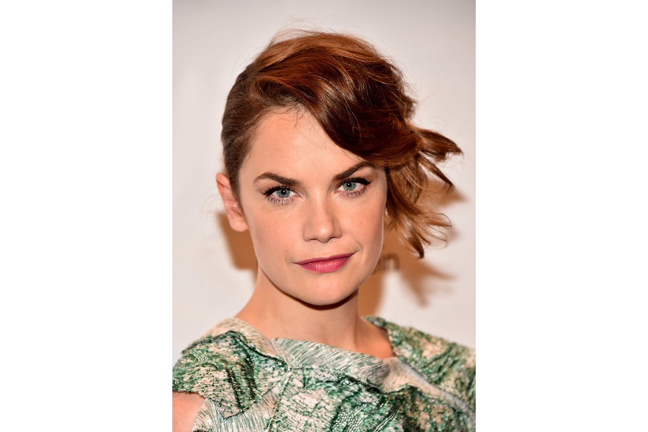 Ruth Wilson: hairdo “artistico”