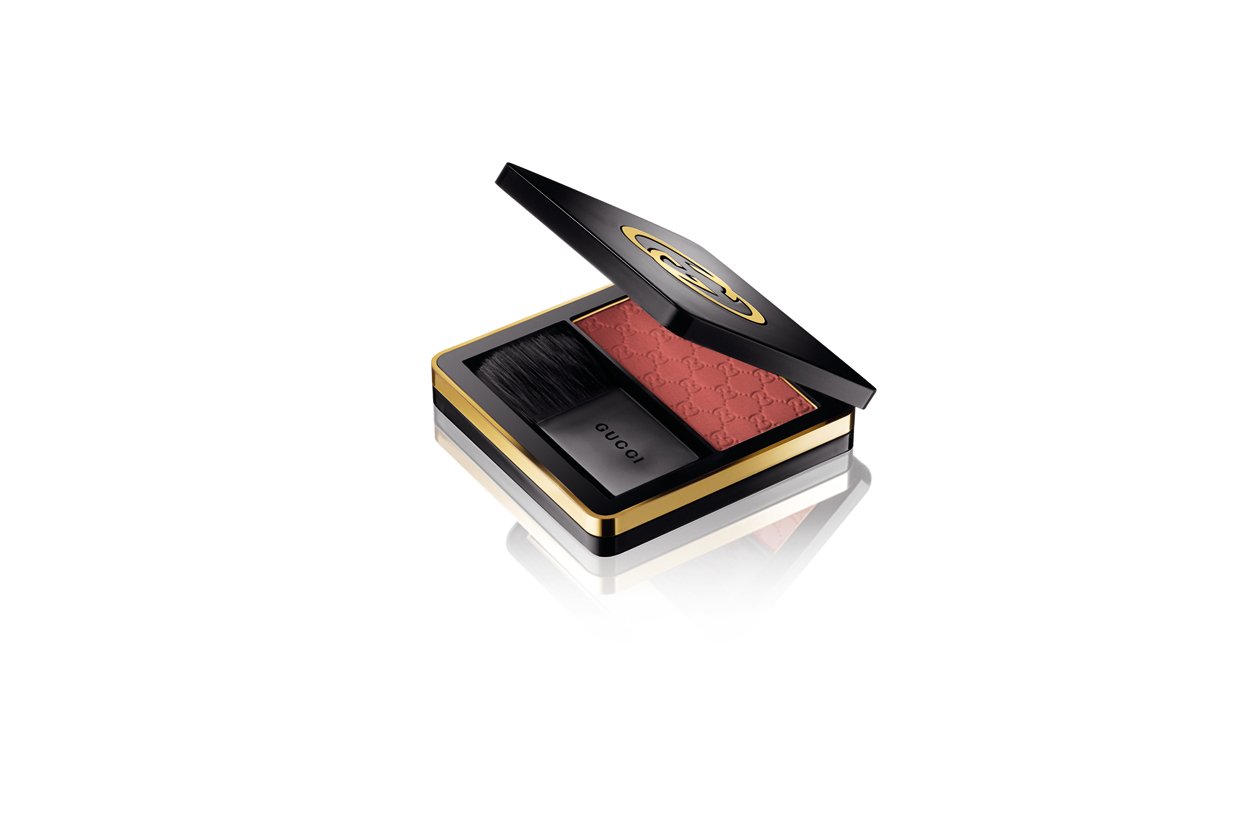 Trucco giorno e sera: Gucci Sheer Blushing Powder in Cherry Nectar