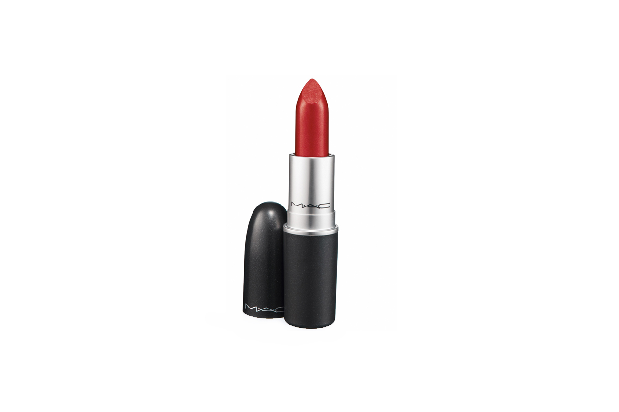 Trucco giorno e sera: MAC Cosmetics Lipstick in Ruby Woo