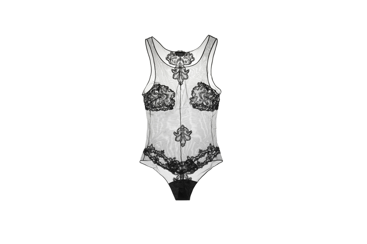 La Perla, black body.